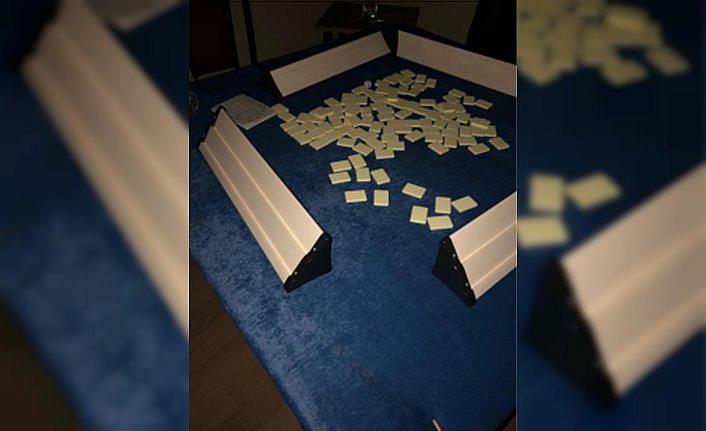 Zonguldak'ta kumar oynanan evdeki 13 kişiye 13 bin 980 lira ceza
