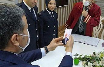 İçişleri Bakanı Soylu, Düzce'deki polis çiftin nikahına görüntülü bağlandı