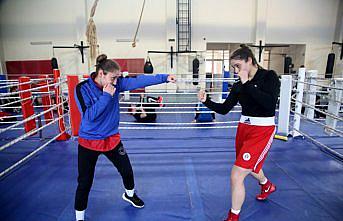Genç Kadınlar Boks Milli Takımı'nın dünya şampiyonası hazırlıkları, Kastamonu'da başladı