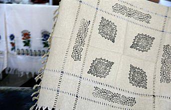 Tokat'ın 600 yıllık geleneksel el baskısı kıyafetleri süslüyor