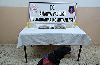 Amasya'da düzenlenen operasyonda 1 kilogram uyuşturucu ele geçirildi