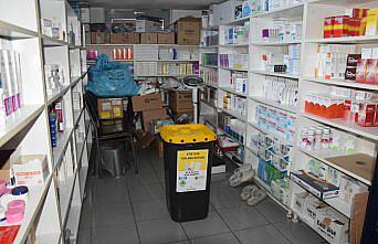Espiye Belediyesi eczanelere atık ilaç toplama kutuları dağıttı