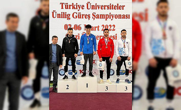 Bartın Üniversitesi Güreş Takımı Türkiye şampiyonu oldu