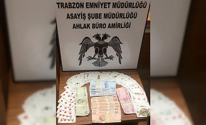 Trabzon'da kumar oynayan 5 kişiye 9 bin 95 lira ceza