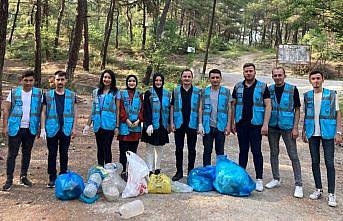 Karabük'te AK Parti Gençlik Kollarından çevre temizliği