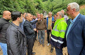 Ordu Valisi Sonel, şiddetli yağışın hasara yol açtığı Çamaş'ta incelemelerde bulundu: