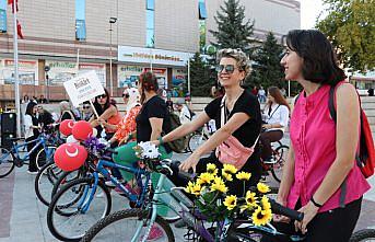 Karabük'te “Süslü Kadınlar Bisiklet Turu“ düzenlendi