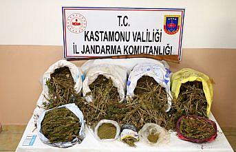 Kastamonu'da evinde 28 kilogram uyuşturucu bulunan zanlı gözaltına alındı