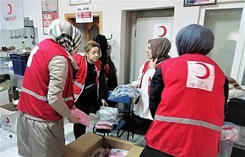 Doğu Marmara ve Batı Karadeniz'den deprem bölgelerine yardım seferberliği sürüyor