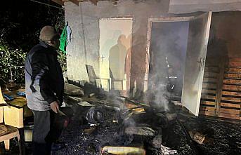 Kastamonu'da şantiyede çıkan yangında personel yatakhanesi yandı