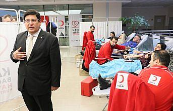 Samsun'da adliye personelinden deprem bölgesi için kan bağışı