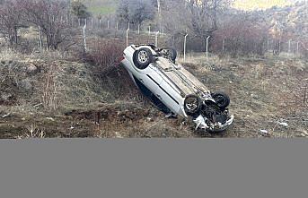 Giresun'da otomobilin şarampole devrildiği kazada 2 kişi yaralandı