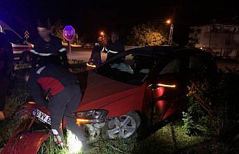 Tokat'ta kamyonet ile otomobilin çarpıştığı kazada 8 kişi yaralandı