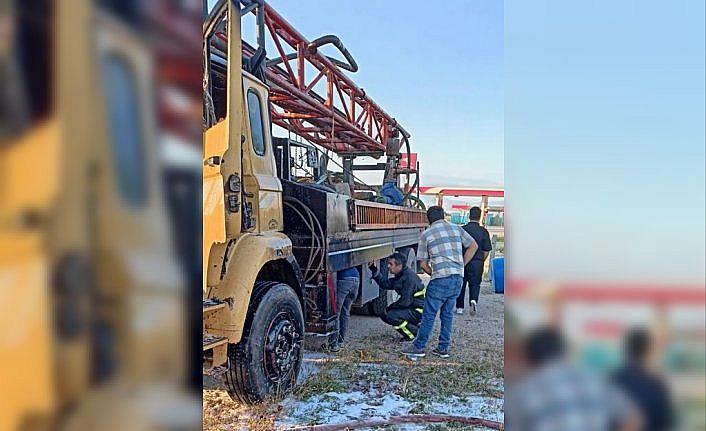 Amasya'da park halindeki kamyon yandı