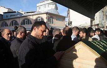 İstanbul'da metrobüs kazasında ölen sürücünün cenazesi Ordu'da defnedildi