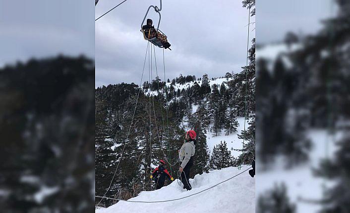 Kartalkaya Kayak Merkezinde telesiyejde mahsur kalan 67 kişi kurtarıldı