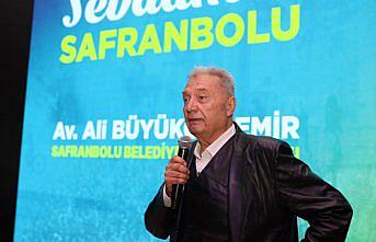 Eski Safranbolu Belediye başkanlarından AK Parti Belediye Başkan adayı Büyüközdemir'e destek