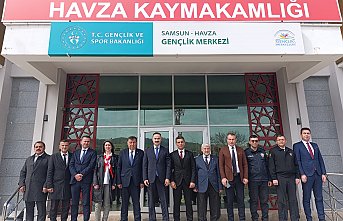 Havza Kaymakamı Ayvat, belediye başkan adayları ile bir araya geldi