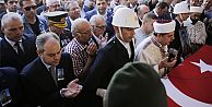 Bakan Çağatay Kılıç şehit polisin cenaze törenine katıldı