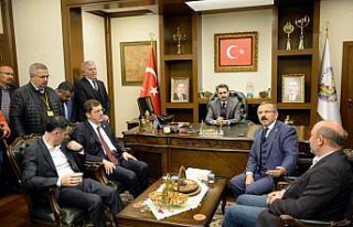 Tokat milletvekilleri, Eroğlu'nu kutladı
