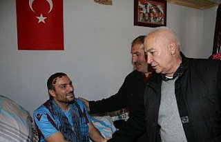 Trabzonspor'dan yaralı askere ziyaret