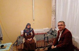 Karabük'te 80 yaşındaki kadın evini Türk Kızılaya...