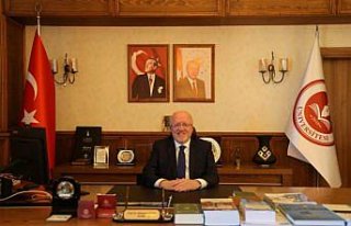 Samsun Üniversitesi Rektörü Aydın'dan 12 Eylül...