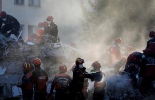 İzmir'deki depremde can kaybı 91'e yükseldi