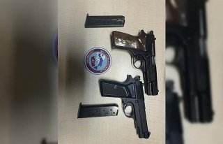 Trabzon'da 2 ruhsatsız tabanca ele geçirildi