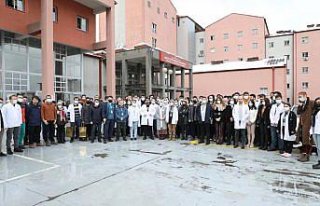 Trabzon ve Rize'de sağlık çalışanları iş bırakma...