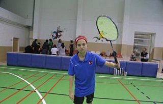 Milli para badmintoncu Tuğçe Çelik, Dünya Şampiyonası'nda...
