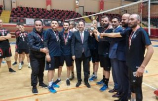 Bafra'da Cumhuriyet Kupası Voleybol Turnuvası...