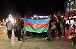 BAİBÜ'deki Azerbaycanlı üniversiteliler Karabağ...