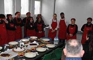 Samsun'da aşçılık kursunda eğitim gören...