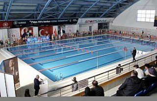 Sinop'ta 6 yılda 35 bin kişiye yüzme eğitimi...