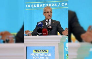 Ulaştırma ve Altyapı Bakanı Uraloğlu, Trabzon'da...