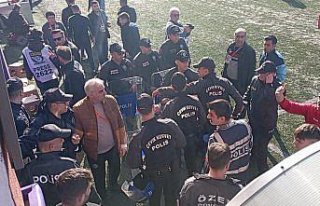 Zonguldak'ta amatör futbol maçında arbede...