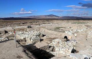 Amasya'daki Oluz Höyük kazılarında Pers ve...