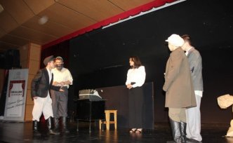 Samsun'da lise öğrencilerinin hazırladığı oyun sahnelendi