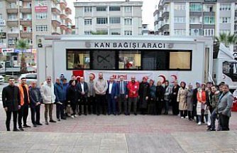 AK Parti Atakum teşkilatı kan bağışında bulundu