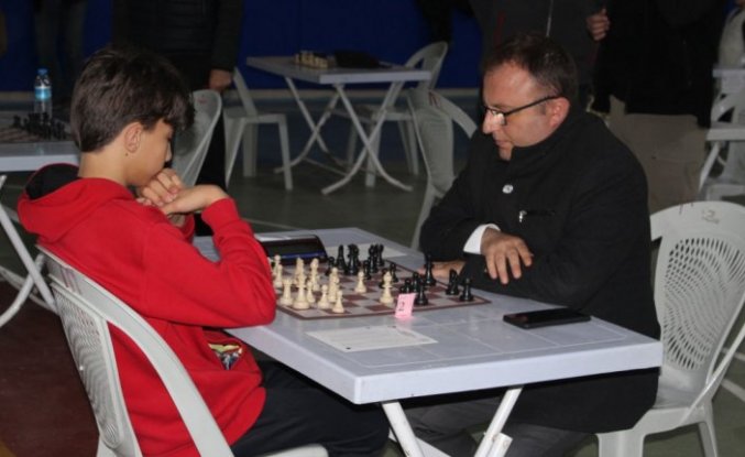 Havza Küçük ve Minikler Satranç Turnuvası sona erdi