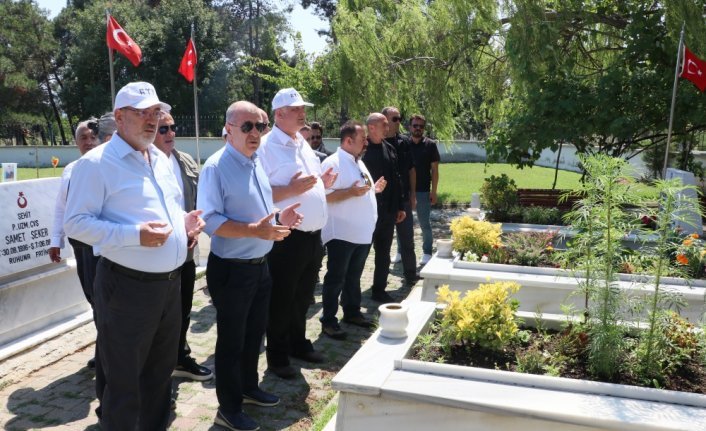 Zafer Partisi Genel Başkanı Özdağ, Samsun'da ziyaretlerde bulundu