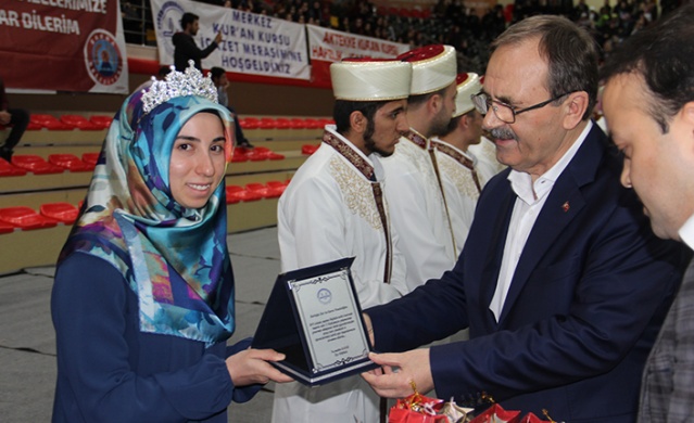 Bafra'da Hafızlık İcazet Merasimi