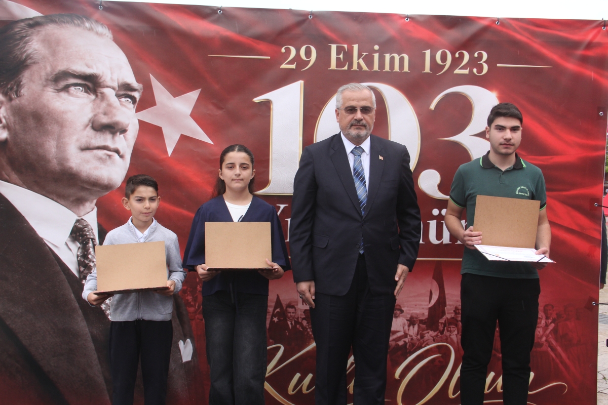 Bafra'da Cumhuriyet Bayramının 103. Yılı Coşkuyla Kutlandı