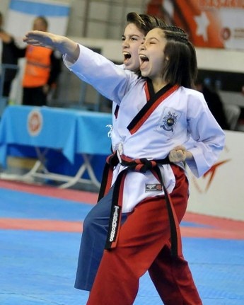 SPONSOR BULAMAYAN TAKIM ŞAMPİYON OLDU