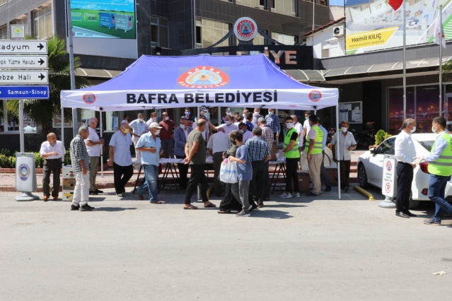 BAŞKAN KILIÇ'TAN AŞURE İKRAMI