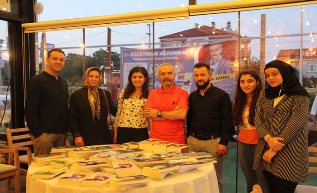 SÜLEYMAN ALTUNBAŞ SEVENLERİYLE BULUŞTU !