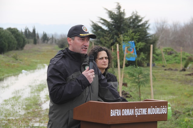 BAFRA'DA “DÜNYA ORMANCILIK GÜNÜ VE ORMAN HAFTASI” FİDAN DİKİMİ İLE KUTLANDI