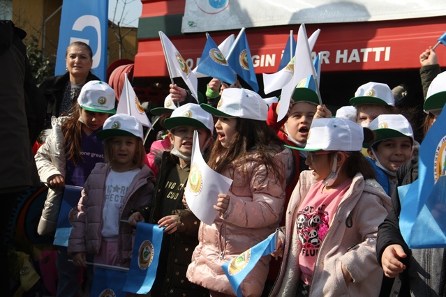 BAFRA'DA “DÜNYA ORMANCILIK GÜNÜ VE ORMAN HAFTASI” FİDAN DİKİMİ İLE KUTLANDI