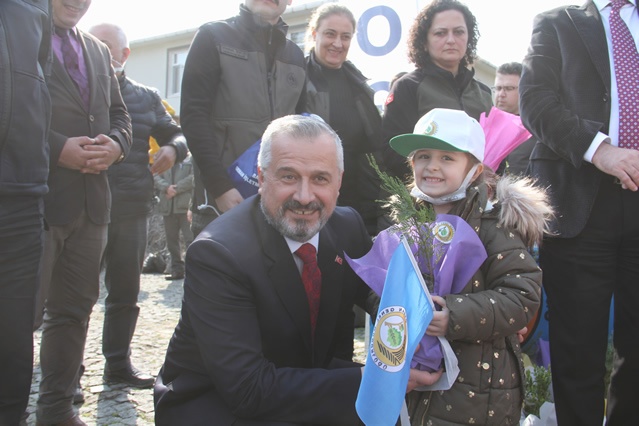 BAFRA'DA “DÜNYA ORMANCILIK GÜNÜ VE ORMAN HAFTASI” FİDAN DİKİMİ İLE KUTLANDI